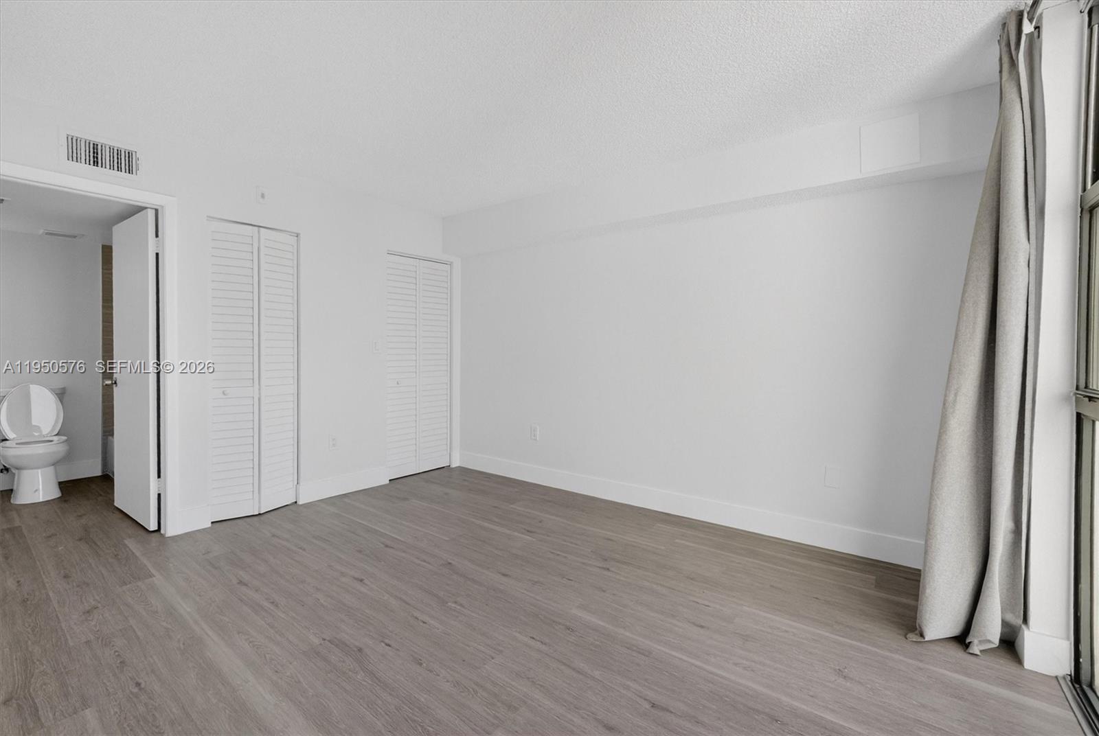 CORAL TOWERS CONDO - Residential