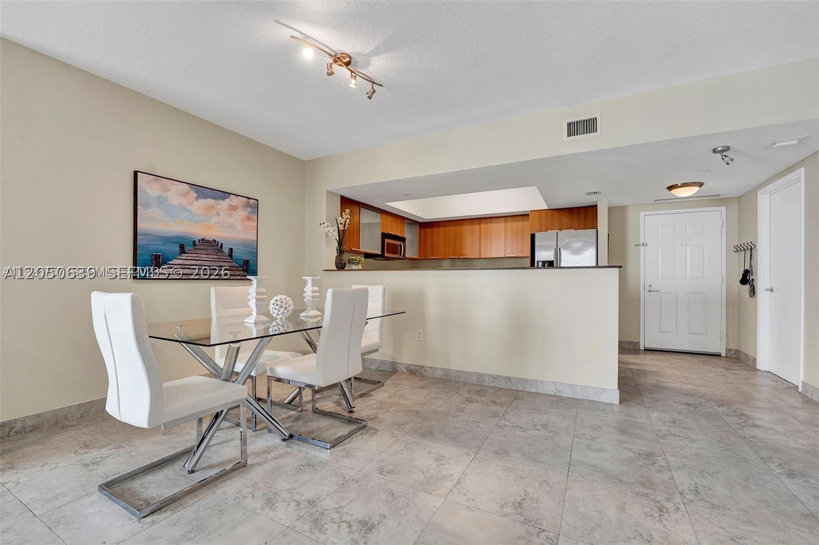16699 Collins Ave 1605