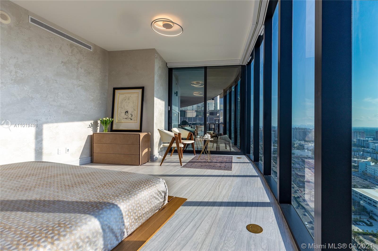 18555 COLLINS AVENUE COND - Residential