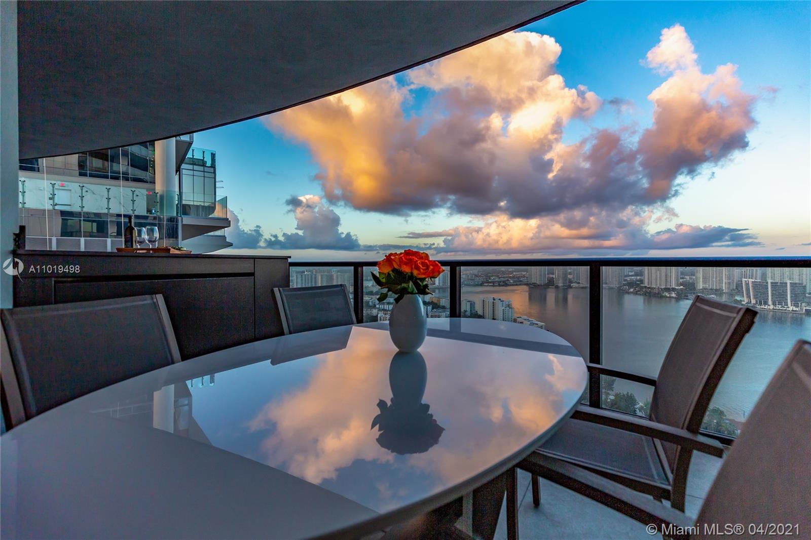 18555 COLLINS AVENUE COND - Residential