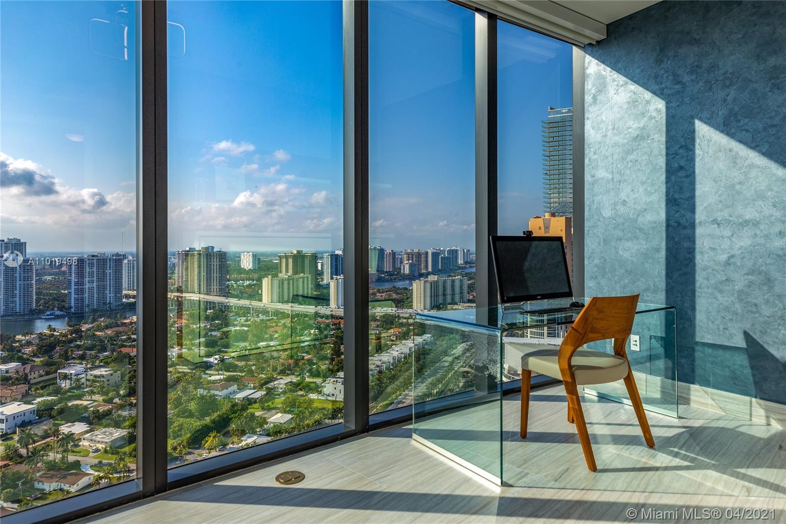 18555 COLLINS AVENUE COND - Residential