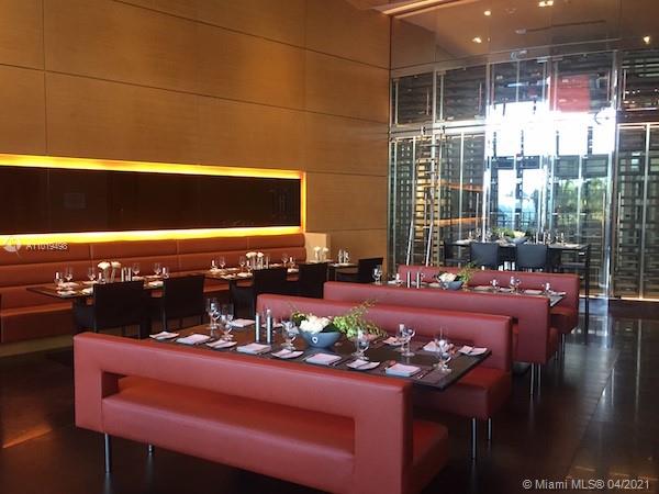 18555 COLLINS AVENUE COND - Residential