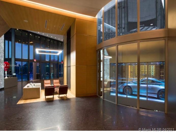 18555 COLLINS AVENUE COND - Residential