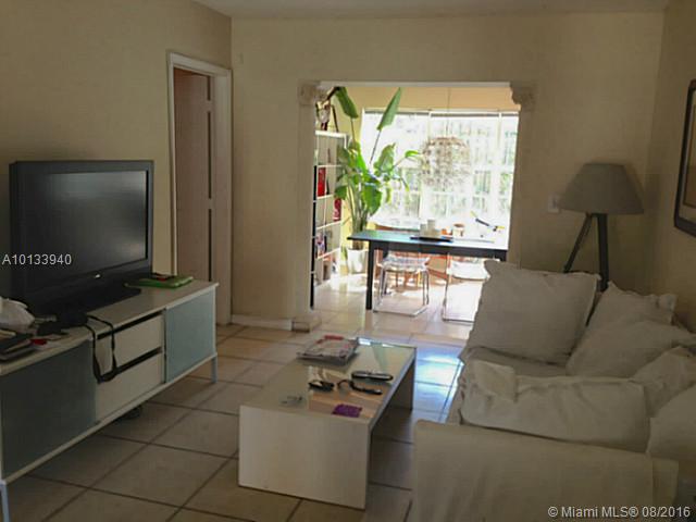 Tamiami Place Plan 03 - Residential Lease