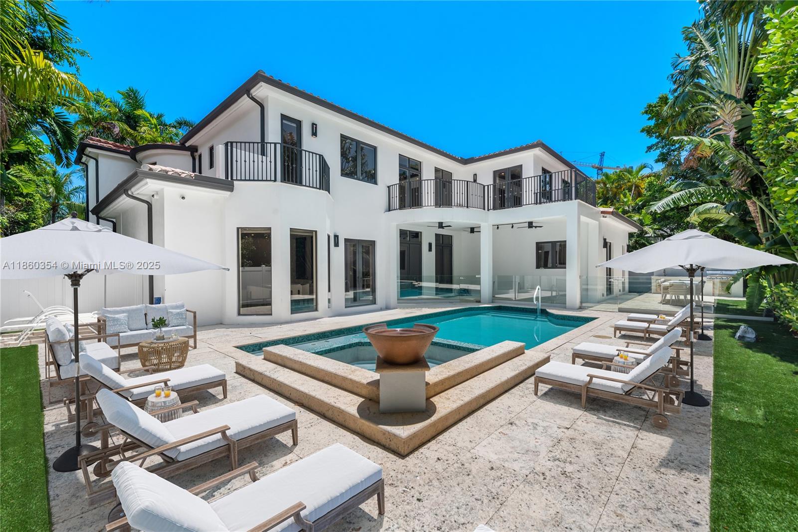 70 Camden Dr