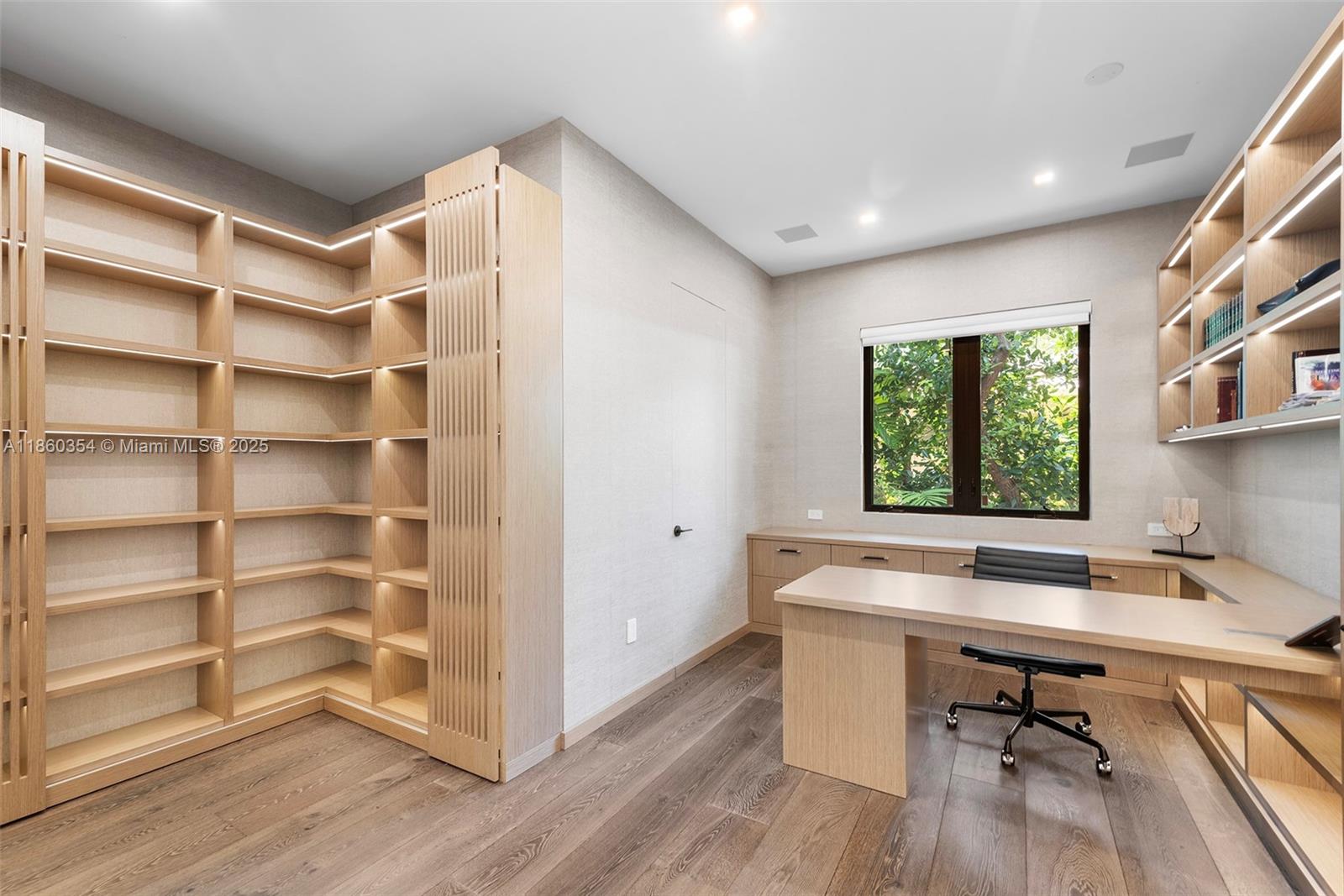 BAL HARBOUR RESIDENTIAL S - Residential