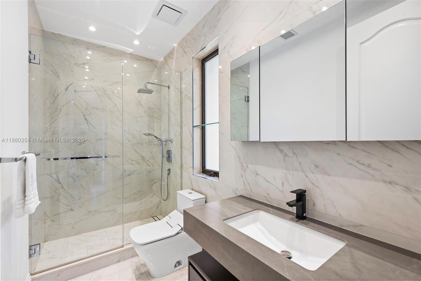 BAL HARBOUR RESIDENTIAL S - Residential