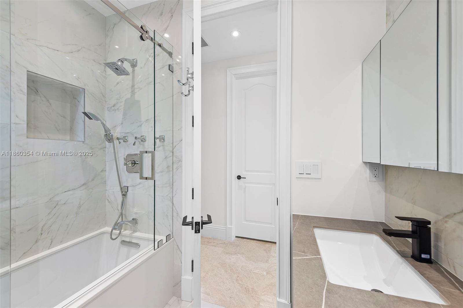 BAL HARBOUR RESIDENTIAL S - Residential