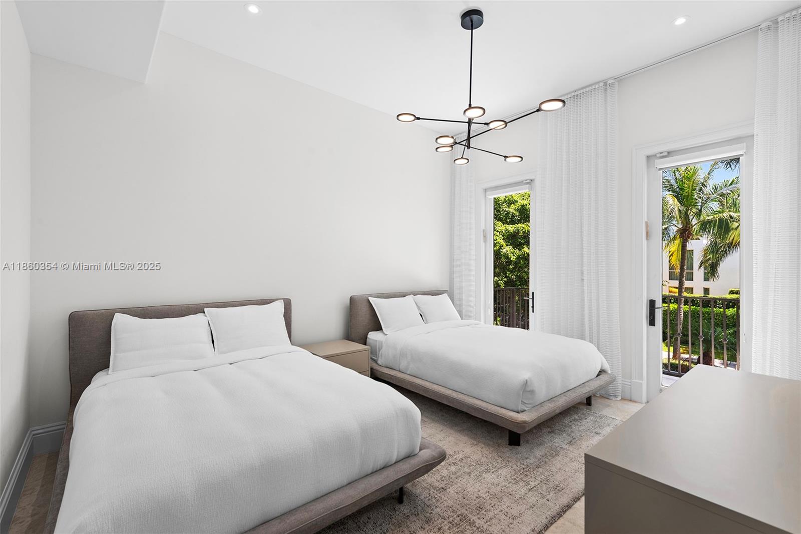 BAL HARBOUR RESIDENTIAL S - Residential