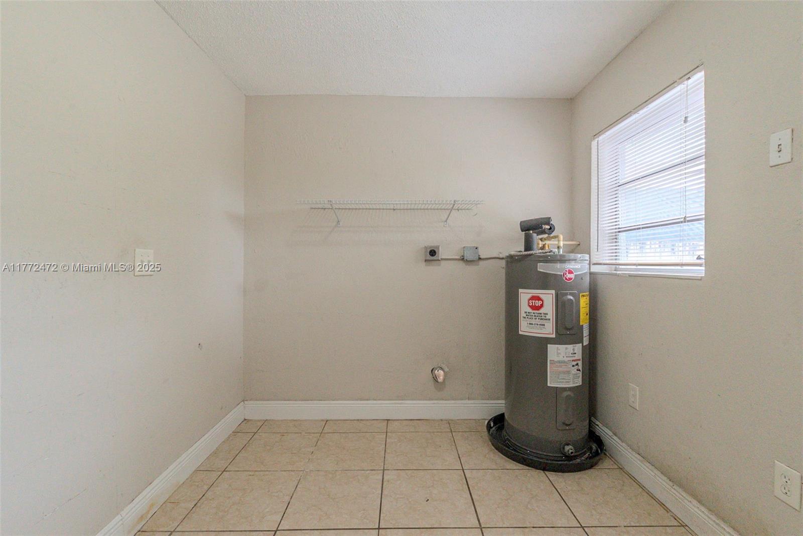 CAROL CITY 5TH ADDN - Residential