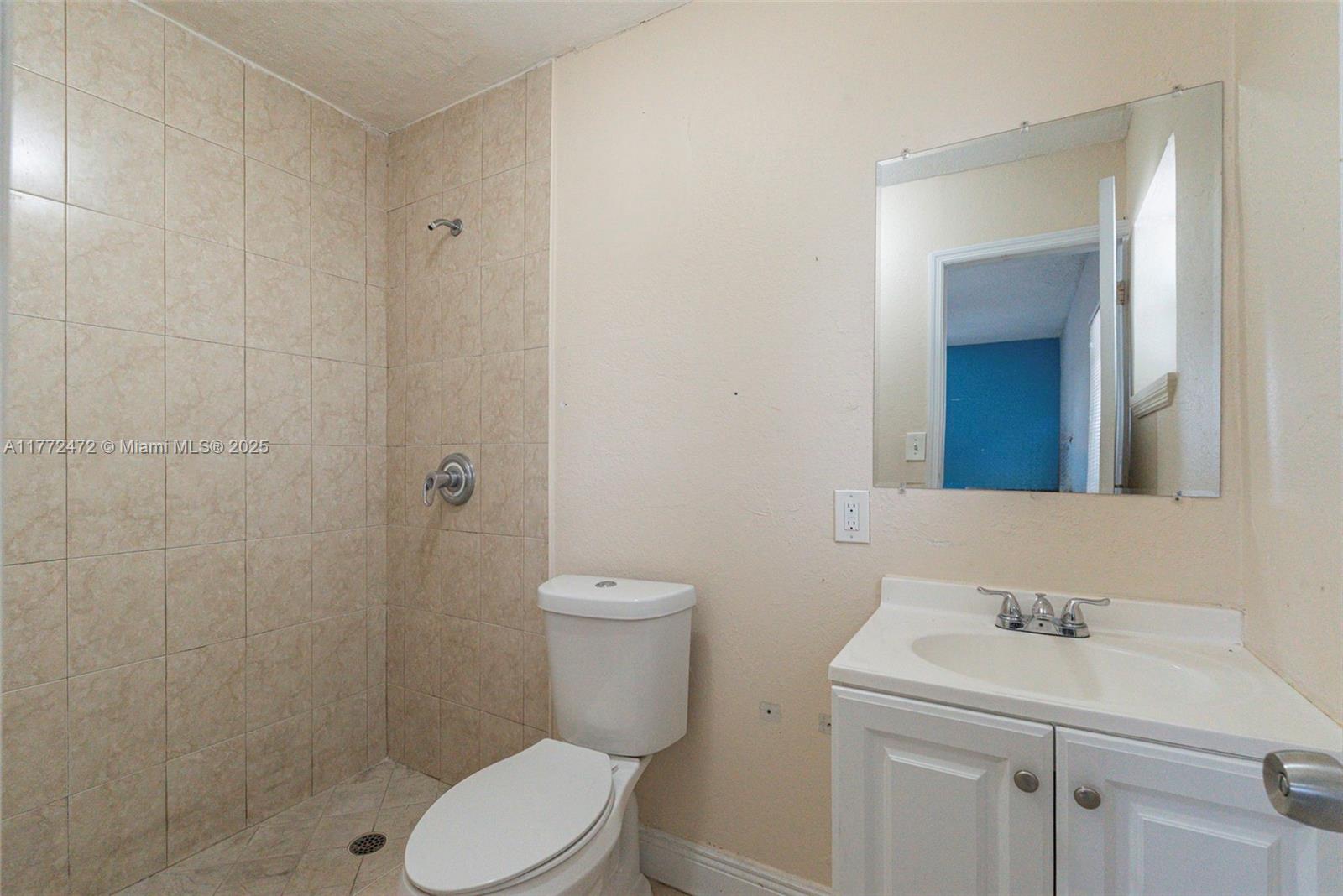 CAROL CITY 5TH ADDN - Residential