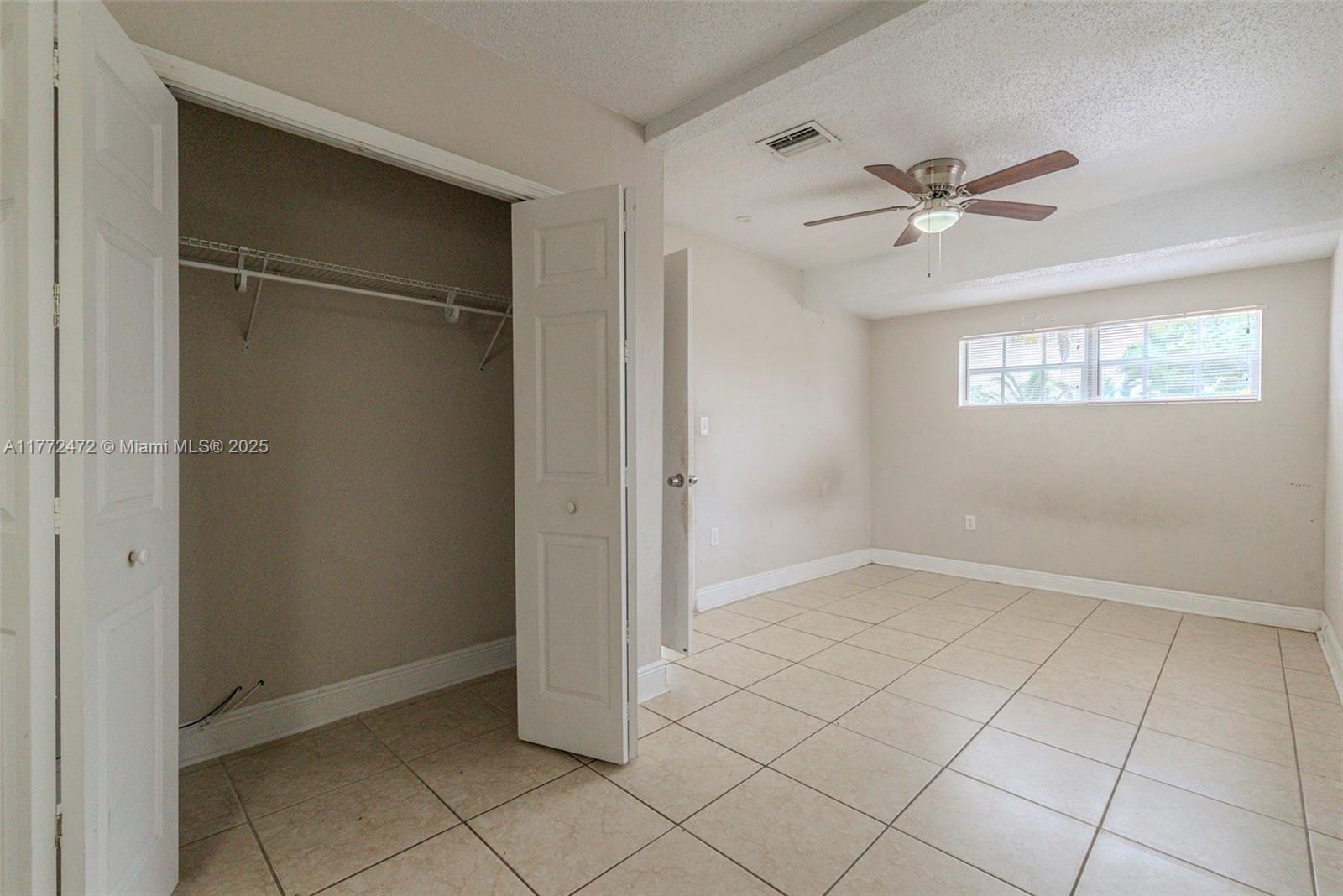 CAROL CITY 5TH ADDN - Residential