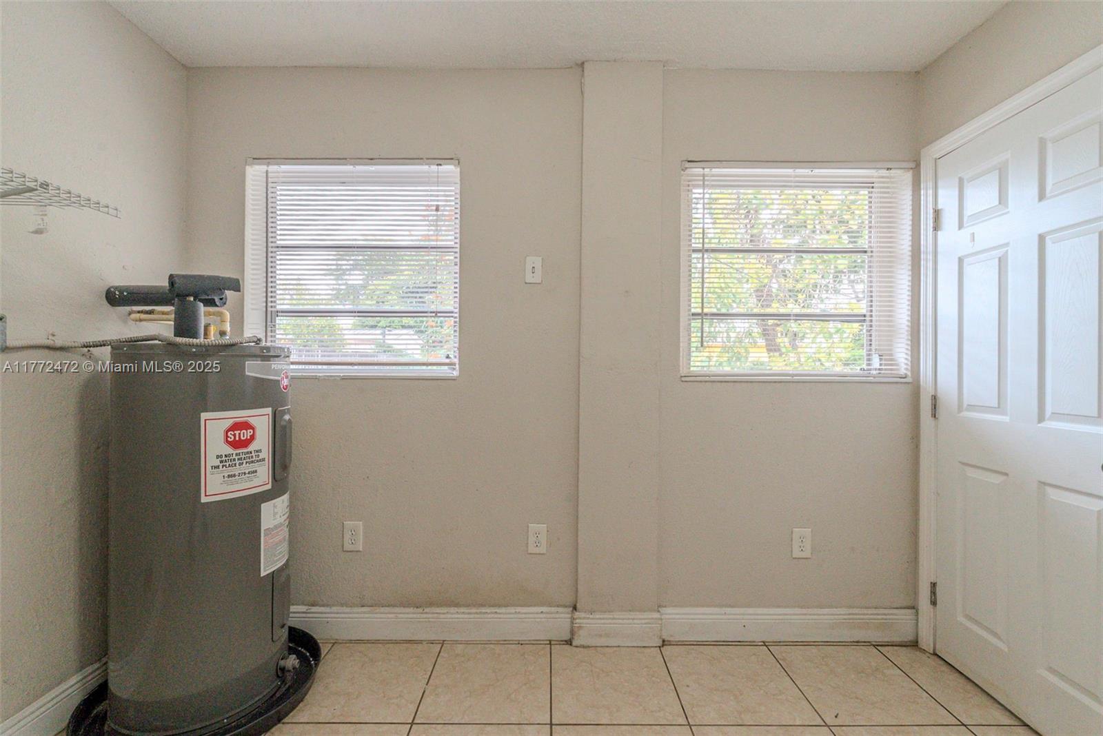 CAROL CITY 5TH ADDN - Residential