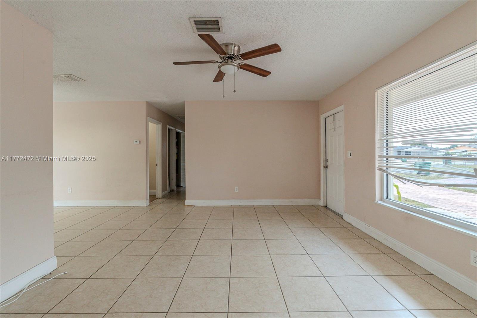 CAROL CITY 5TH ADDN - Residential