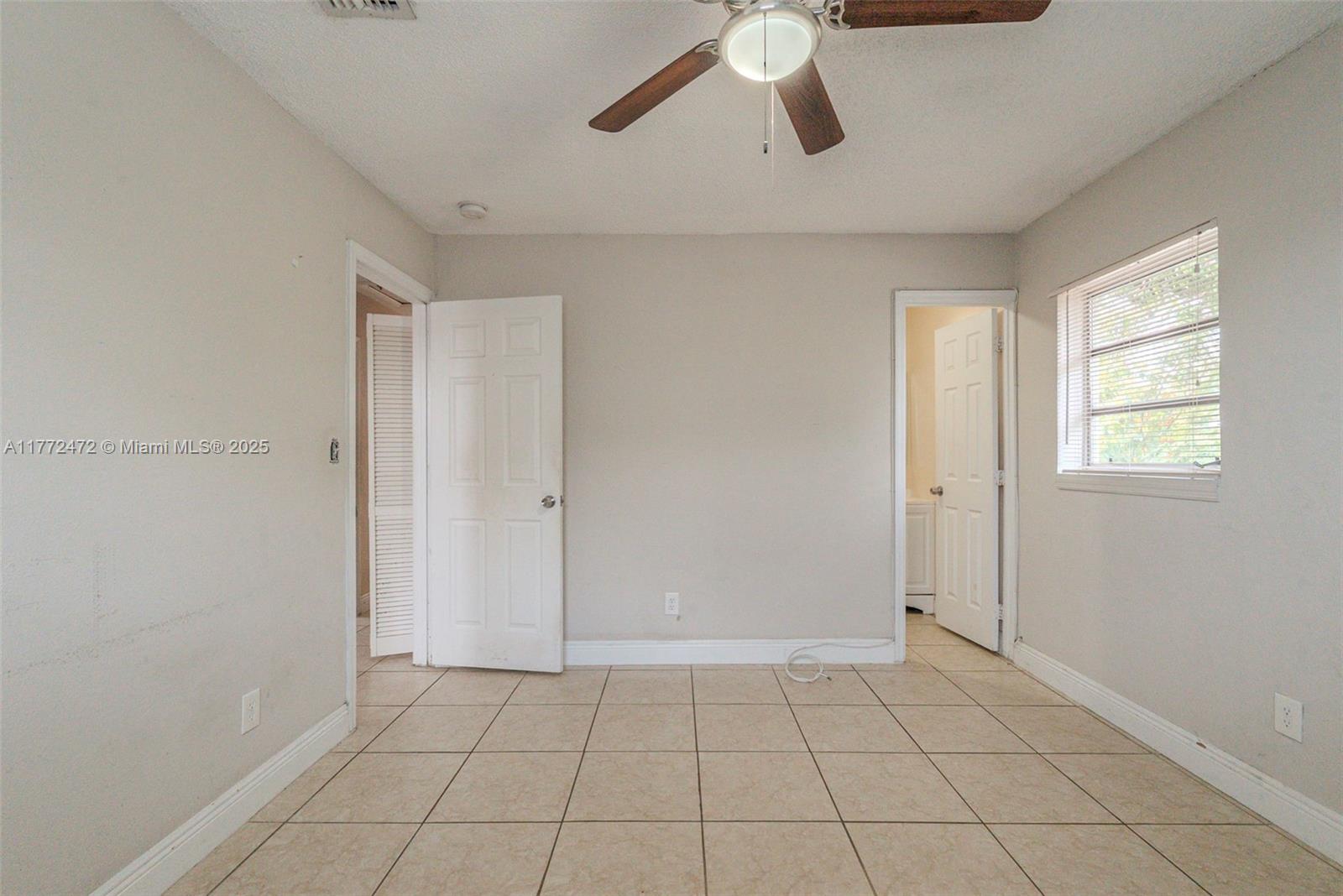 CAROL CITY 5TH ADDN - Residential