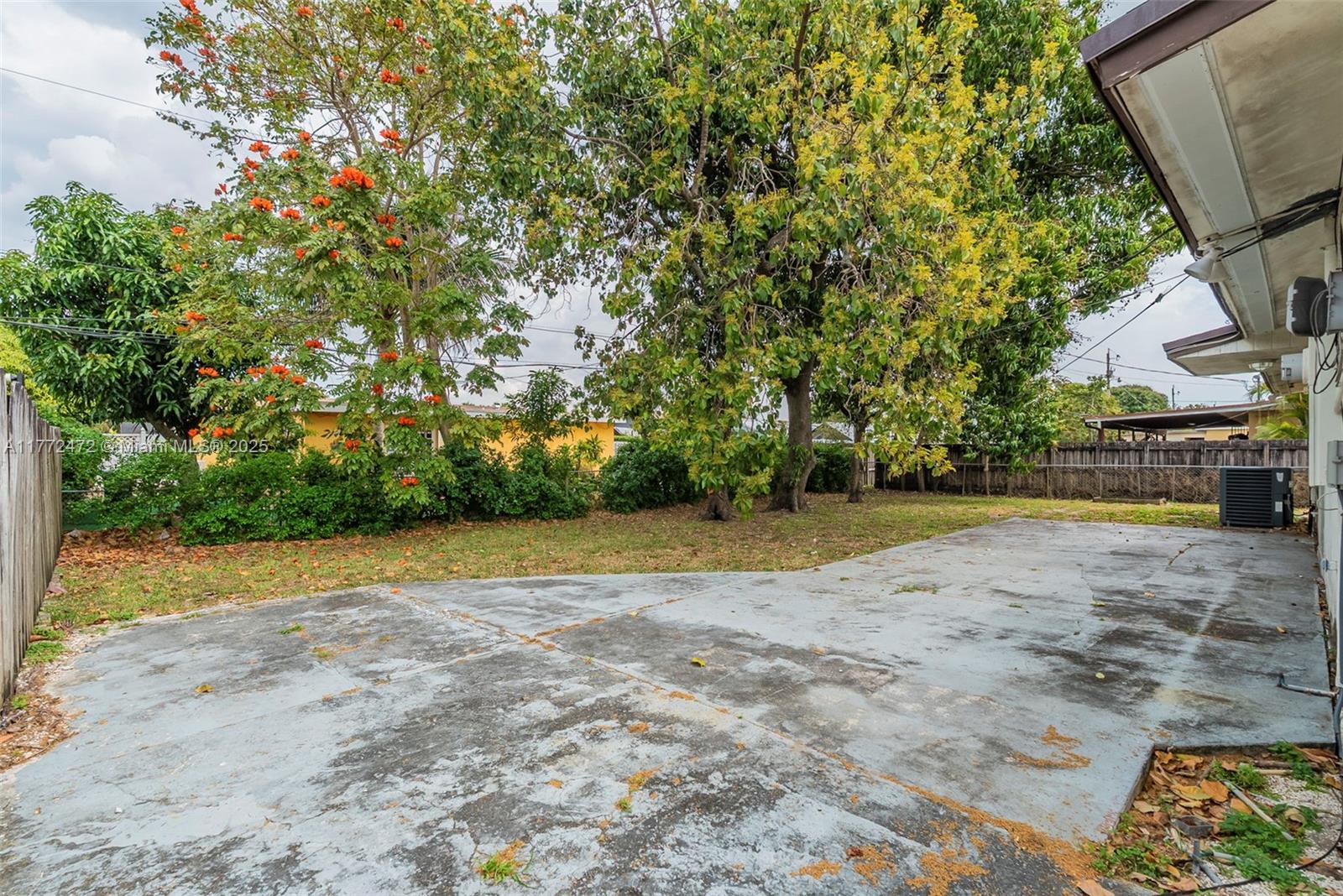 CAROL CITY 5TH ADDN - Residential