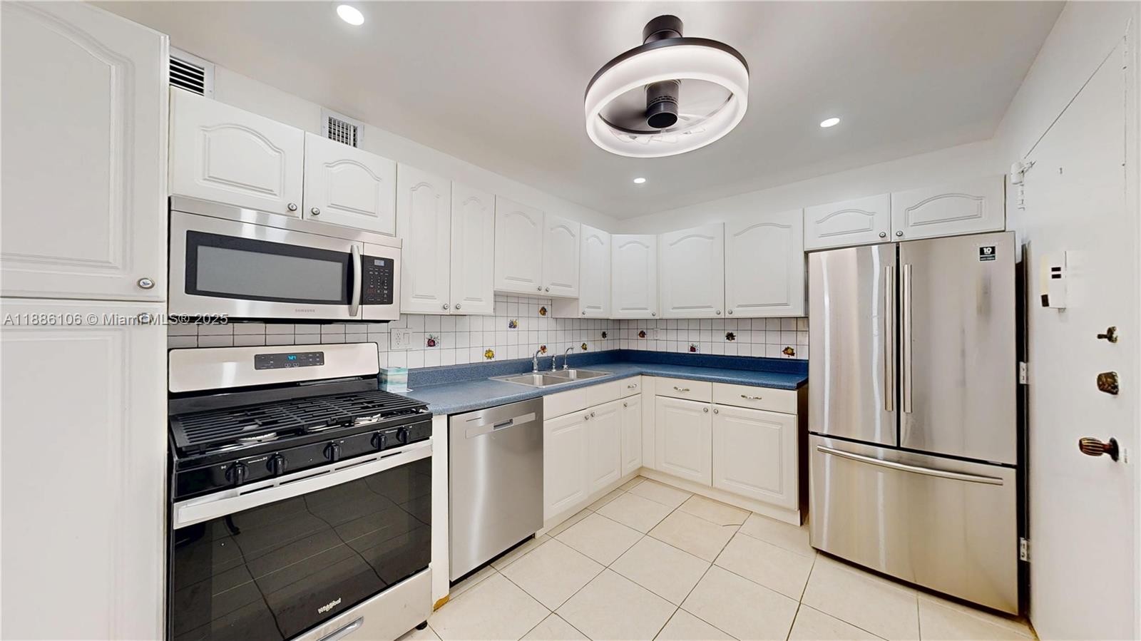 PARKER TOWER CONDO - Residential Lease