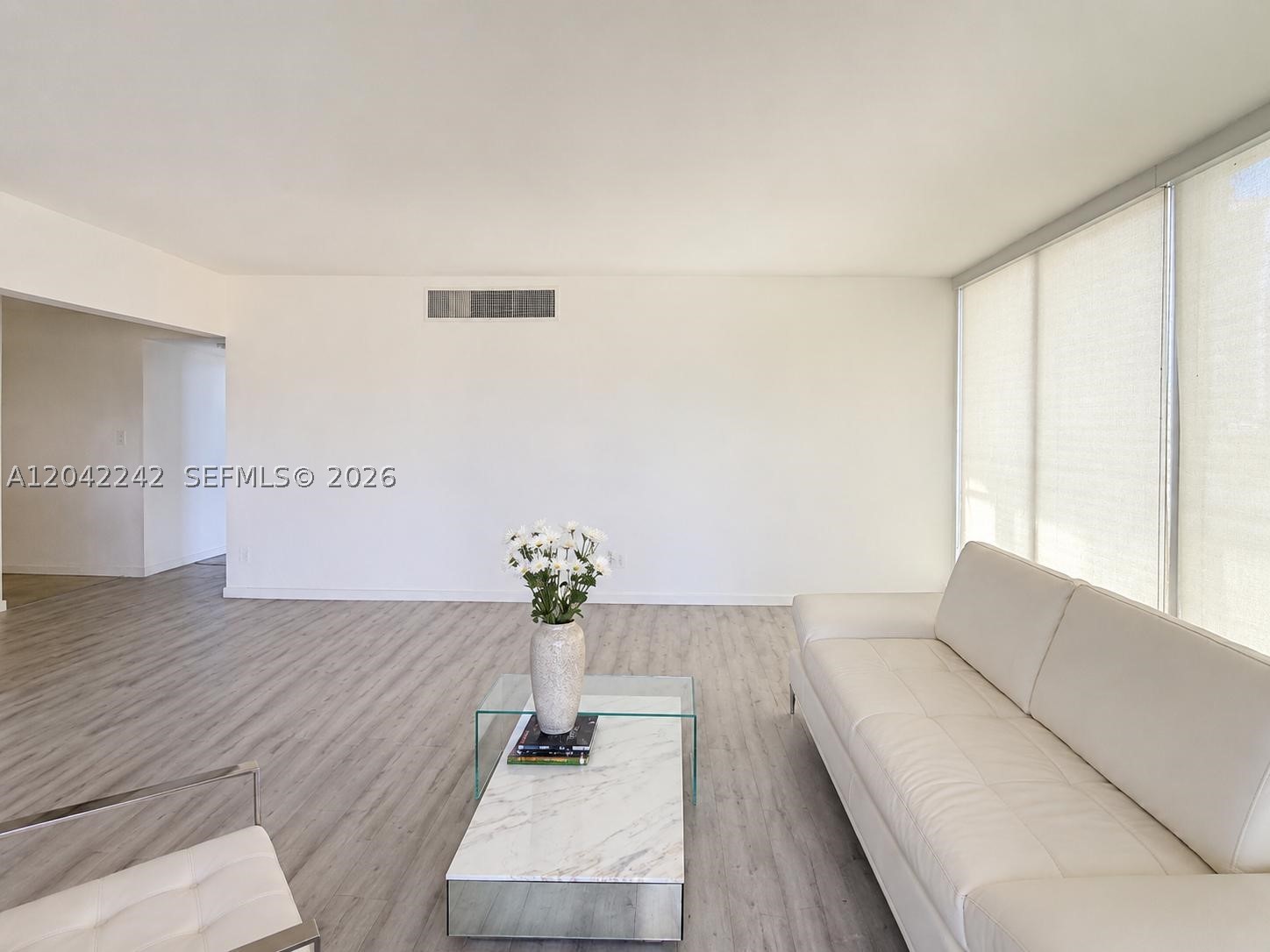 10275 Collins Ave 431