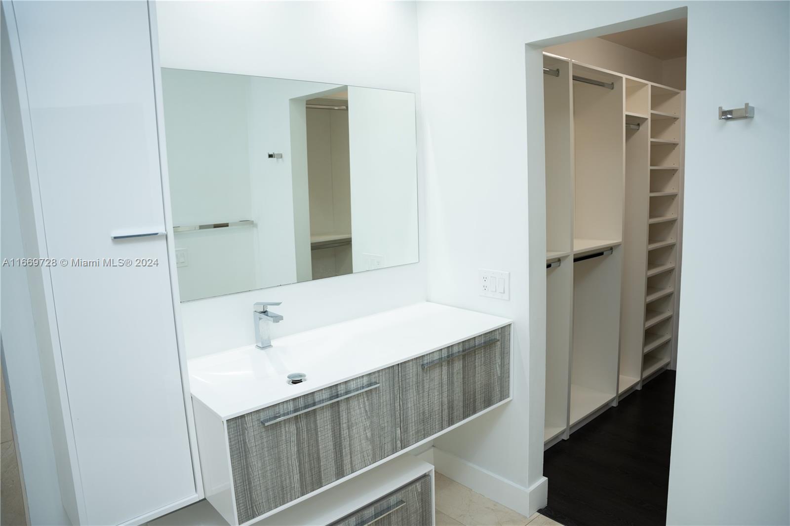 IMPERIAL GROUP - Residential