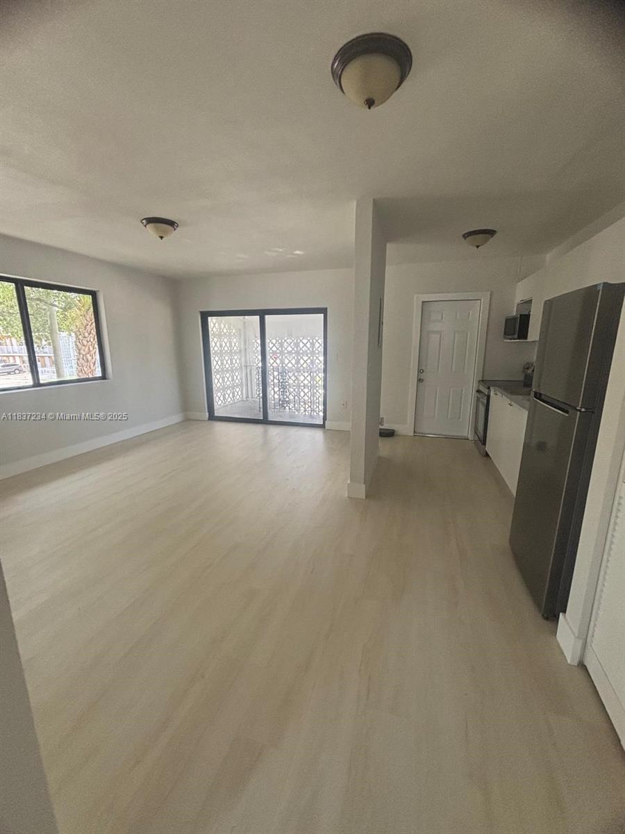 600 NE 142nd St 16