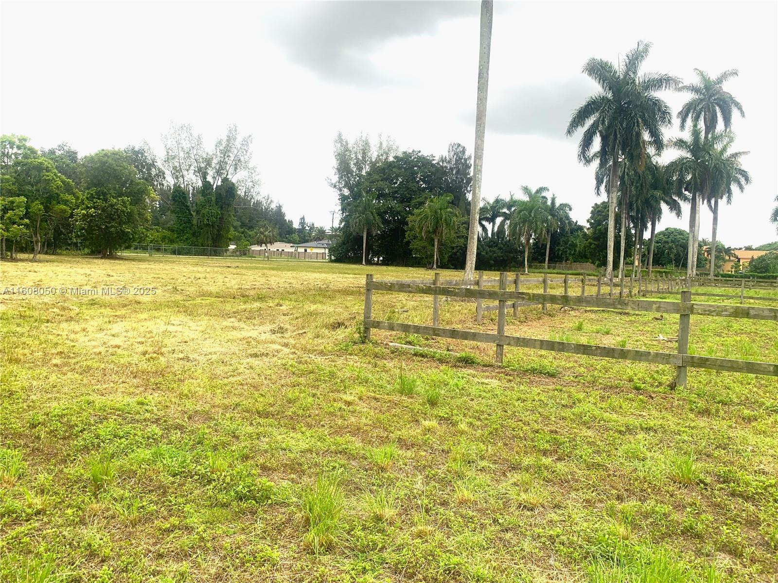 REDLAND CITRUS ORCHARDS S - Land