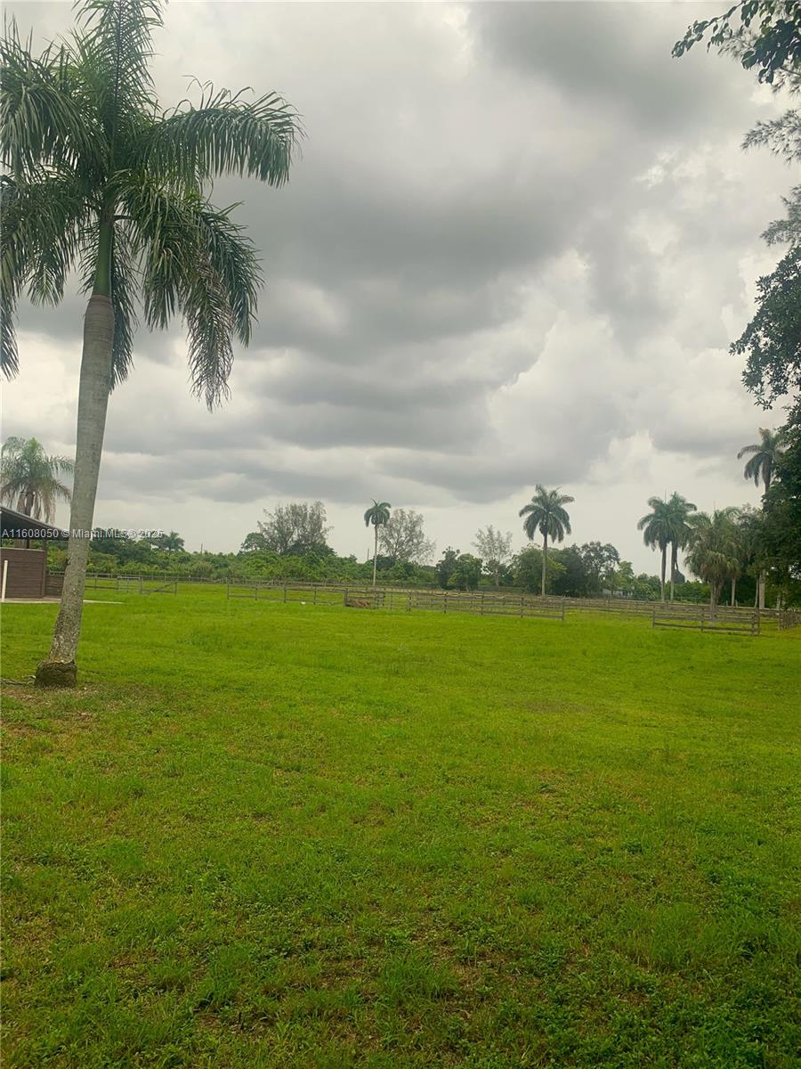 REDLAND CITRUS ORCHARDS S - Land