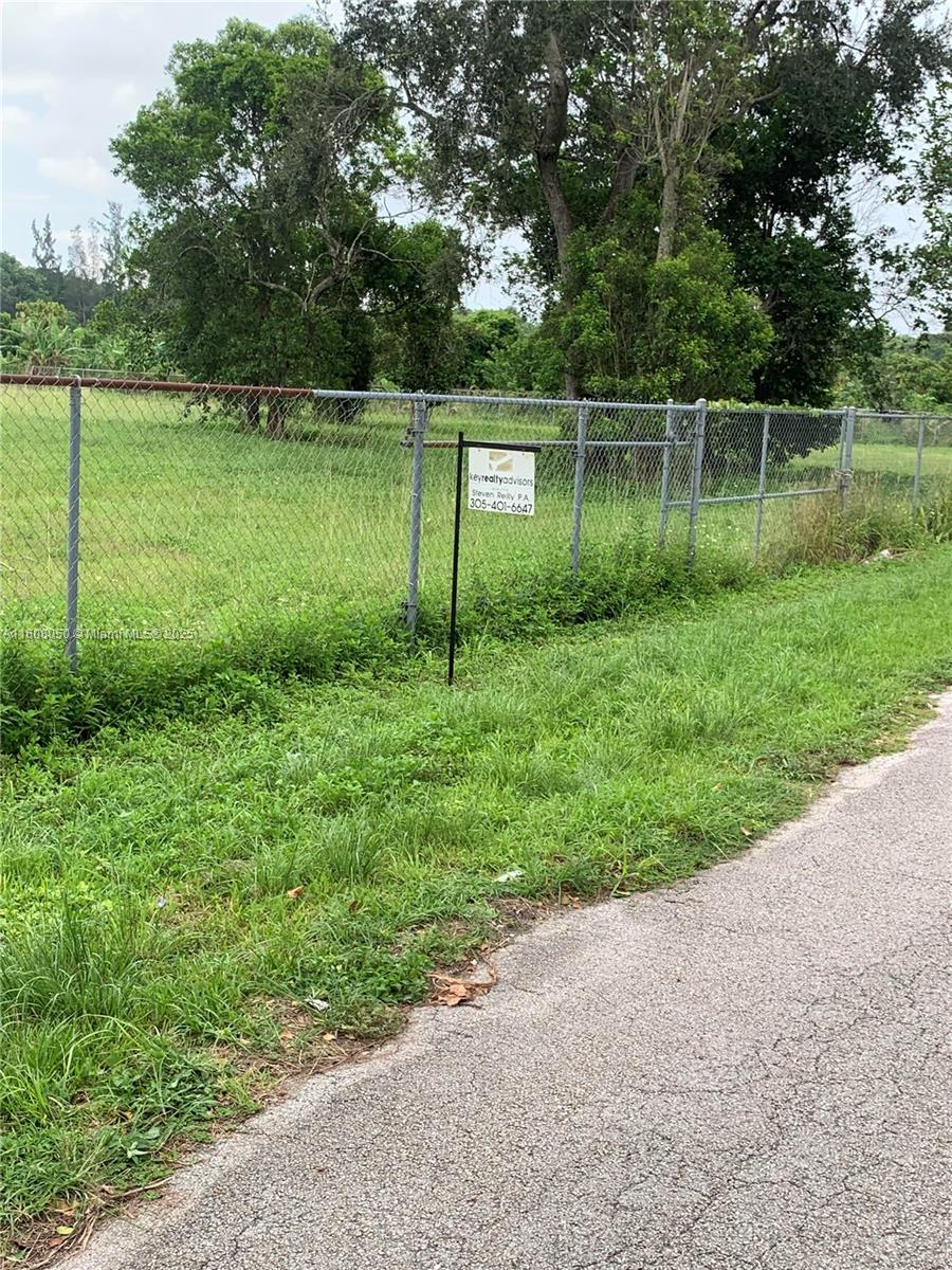 REDLAND CITRUS ORCHARDS S - Land