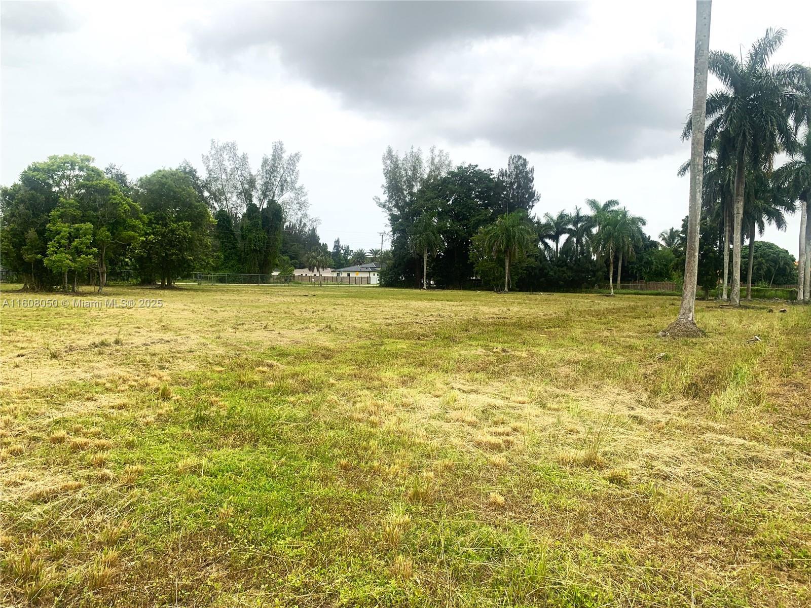 REDLAND CITRUS ORCHARDS S - Land