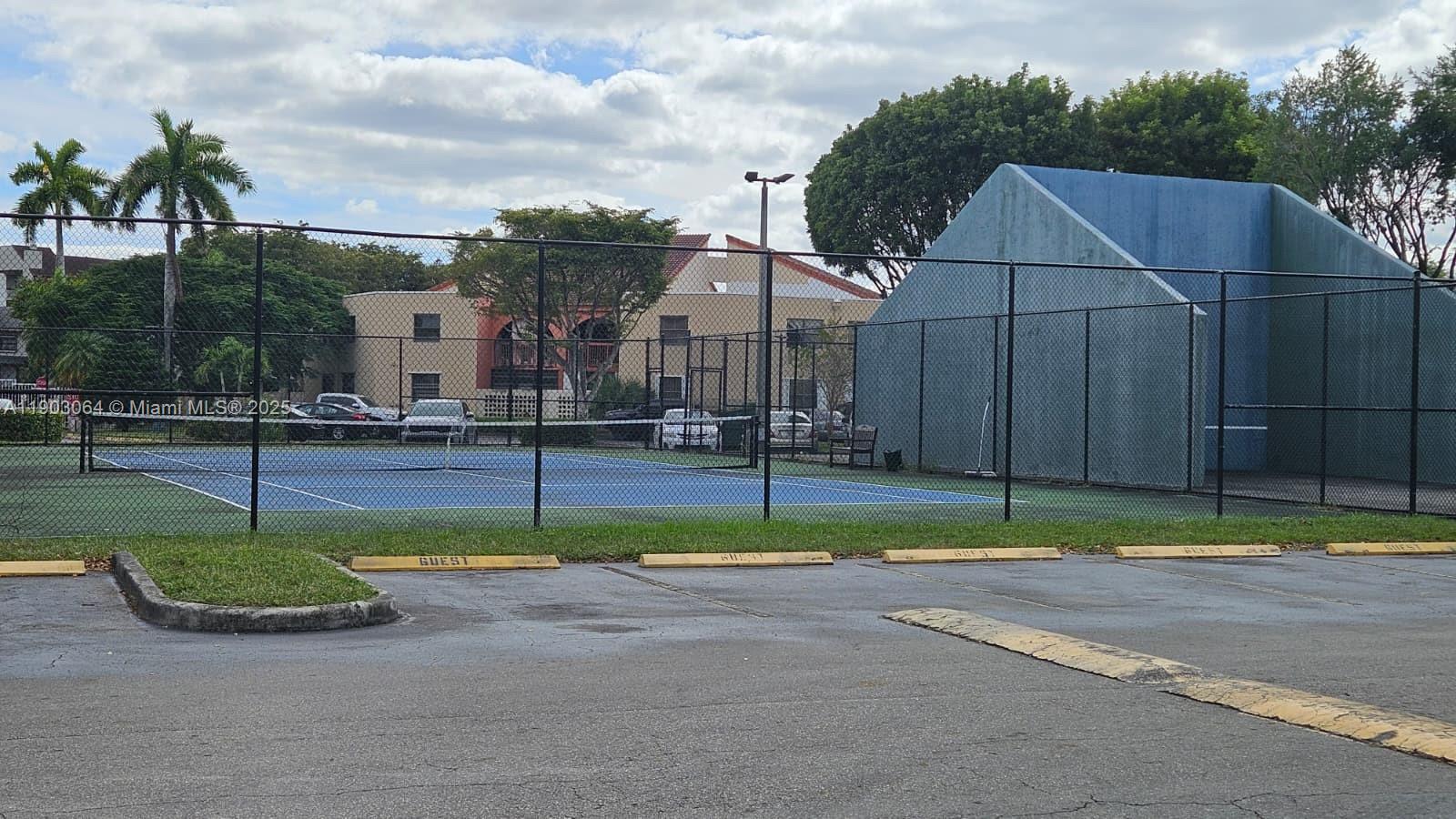 WEST FONTAINE CONDO - Residential Lease