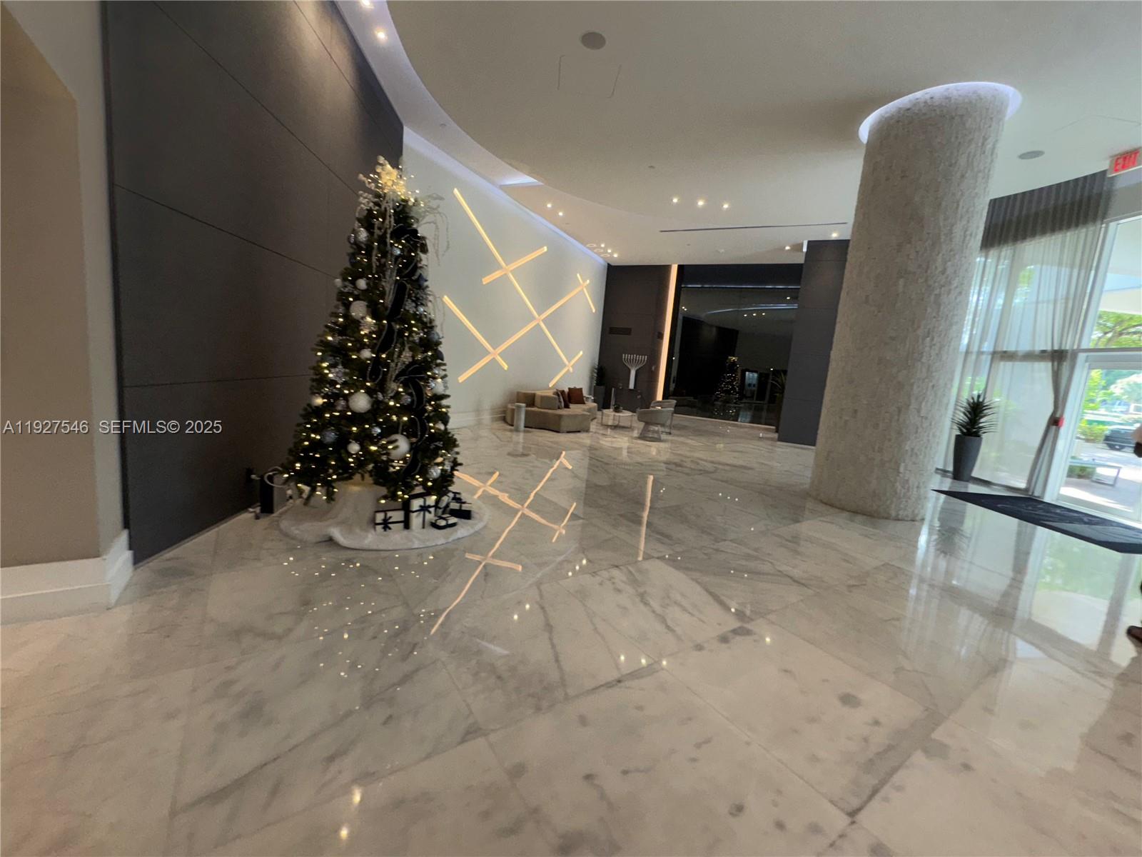 PARC CENTRAL AVENTURA EAS - Residential