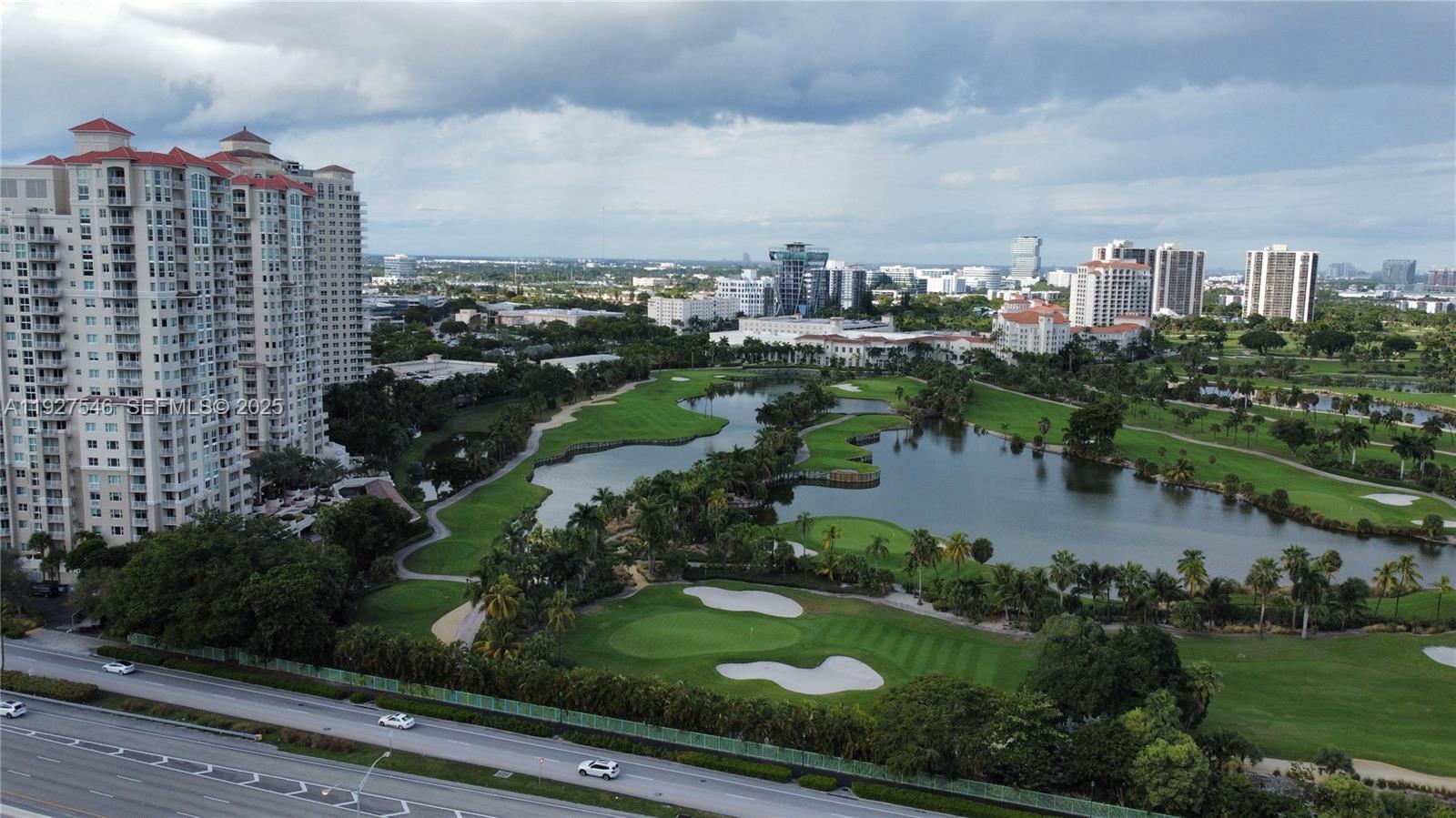 PARC CENTRAL AVENTURA EAS - Residential