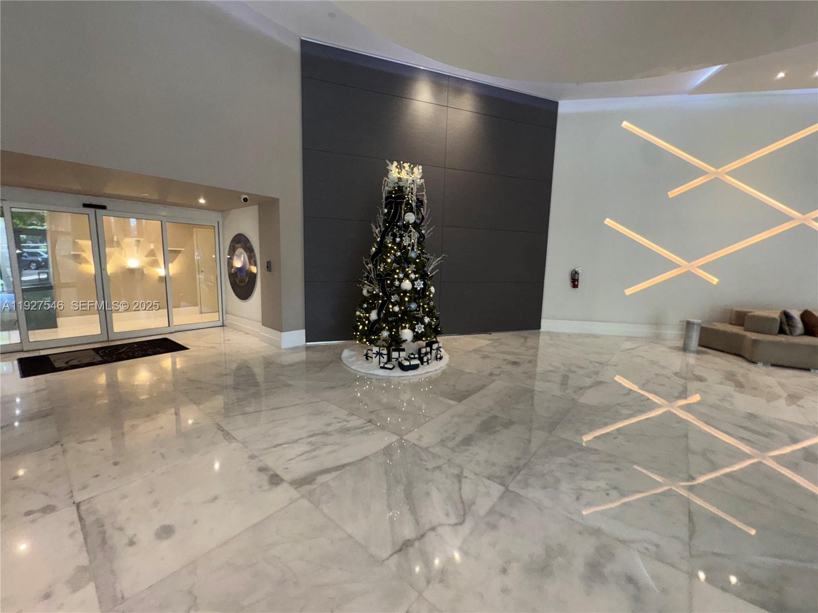 PARC CENTRAL AVENTURA EAS - Residential