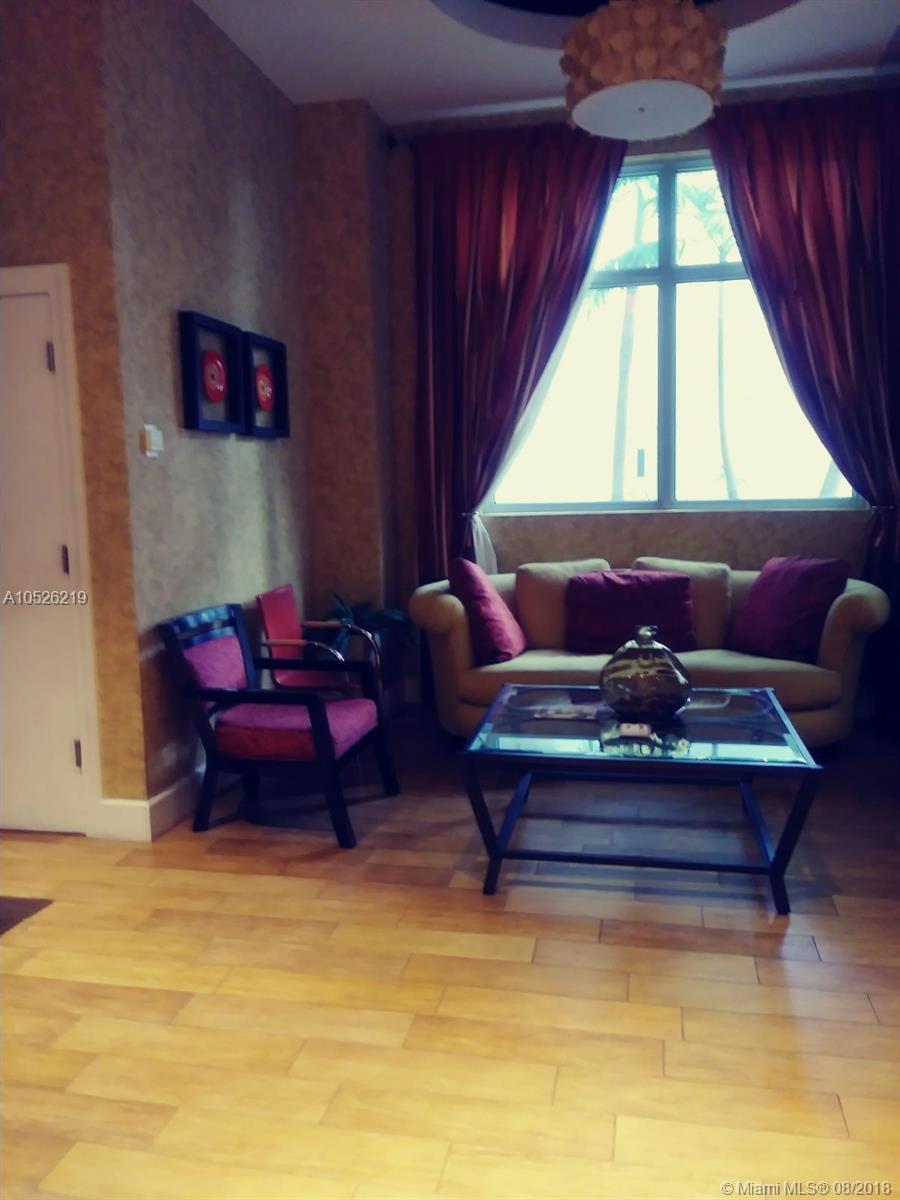 RADIUS CONDO - Residential Lease