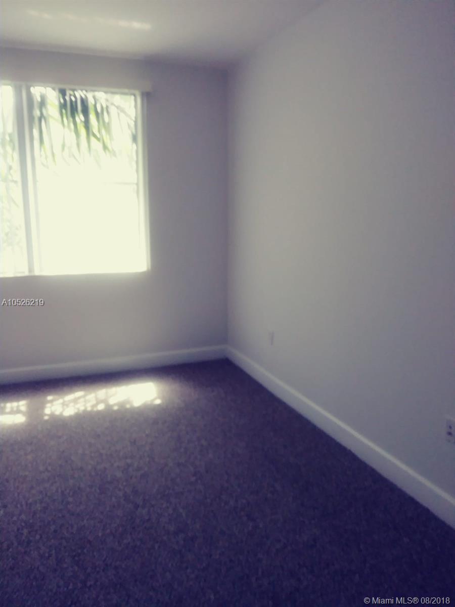 RADIUS CONDO - Residential Lease