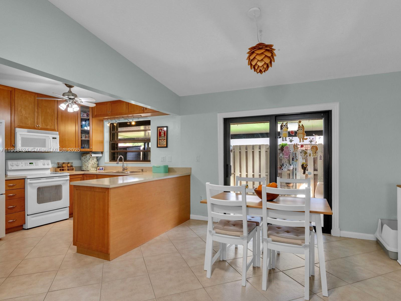 FOREST LAKE - Residential