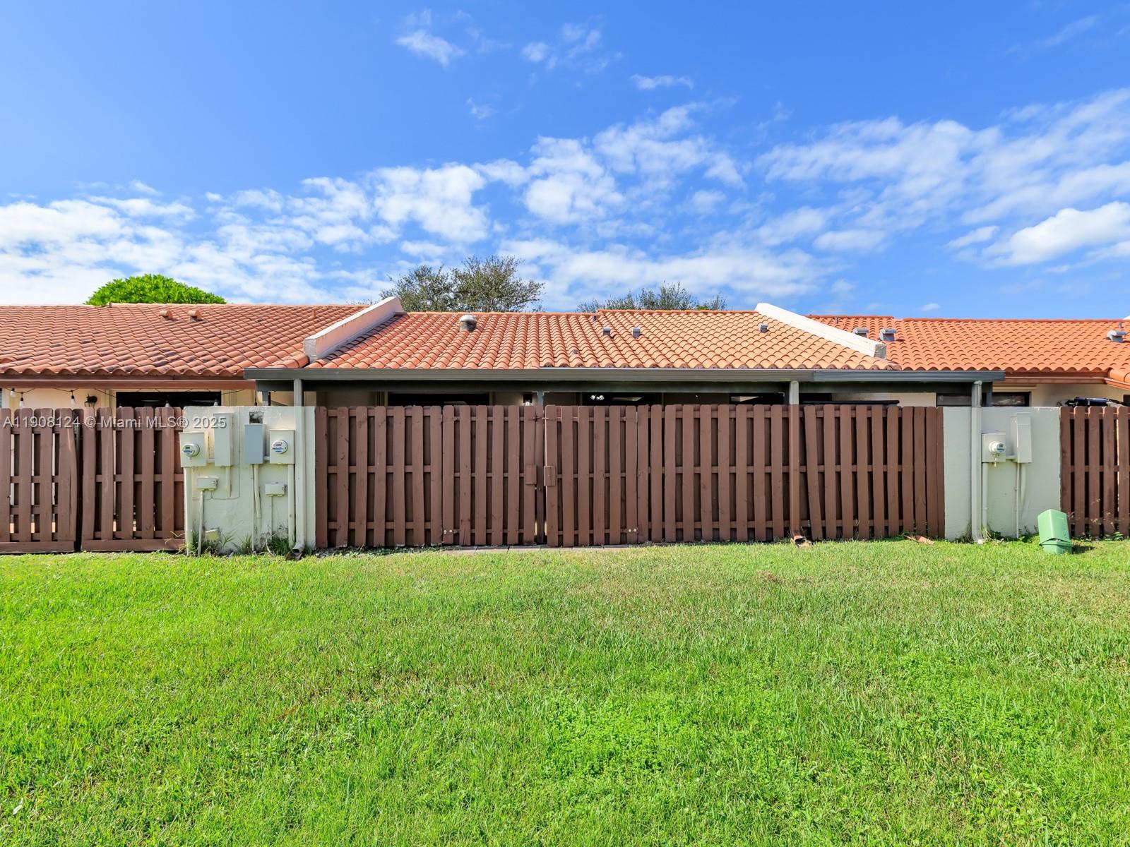 FOREST LAKE - Residential