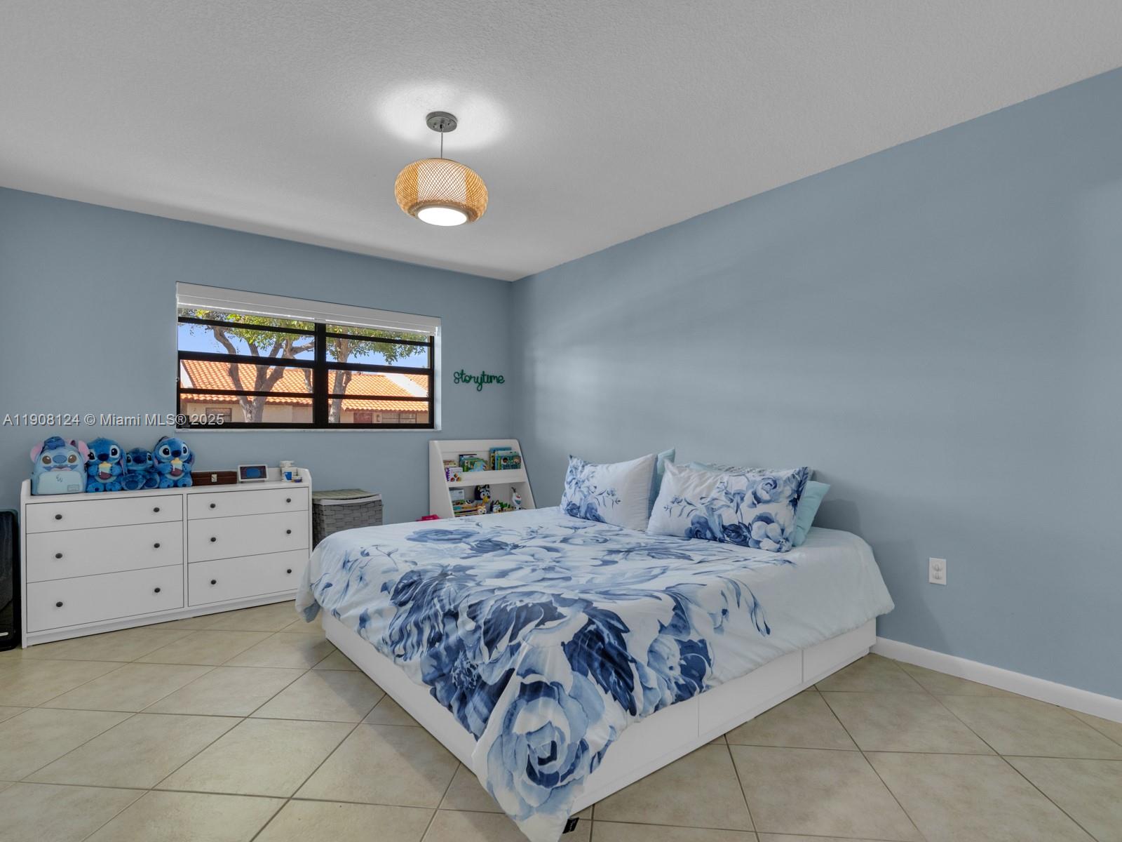 FOREST LAKE - Residential