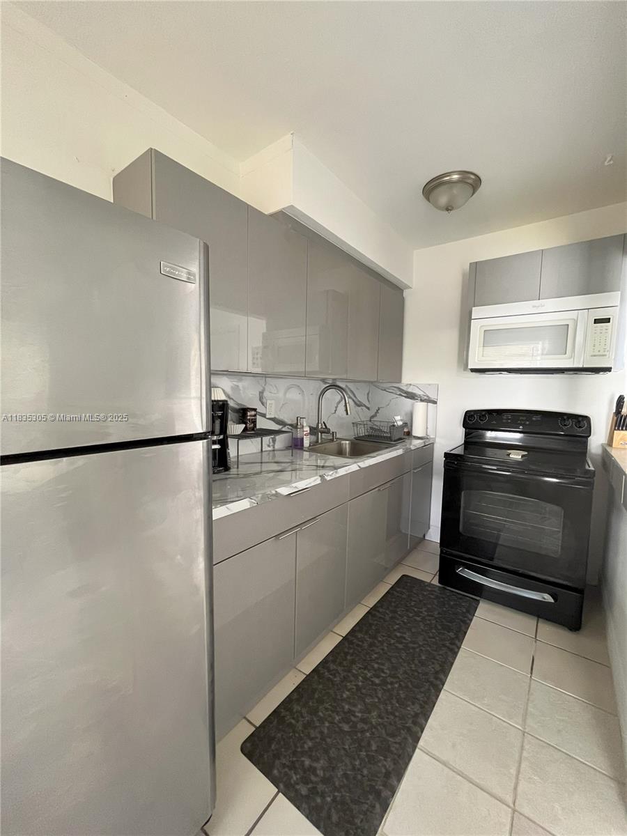 OAK GROVE - Residential Lease