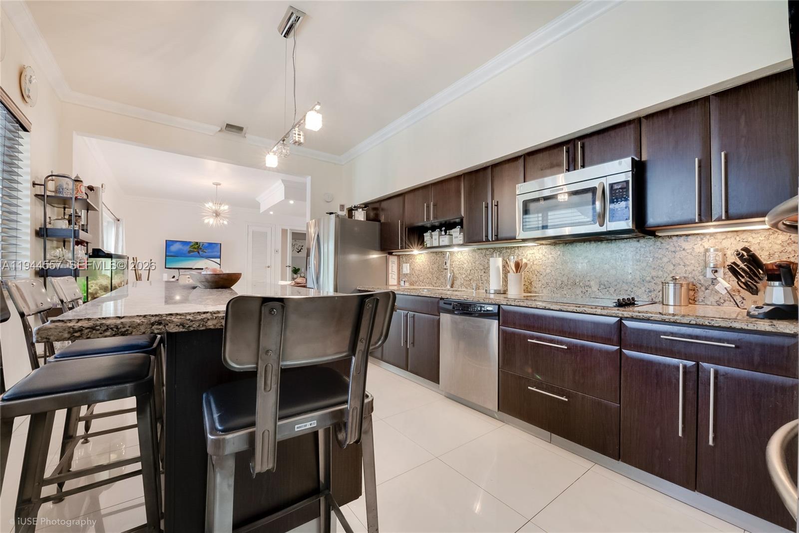 KENDALWOOD ESTATES - Residential