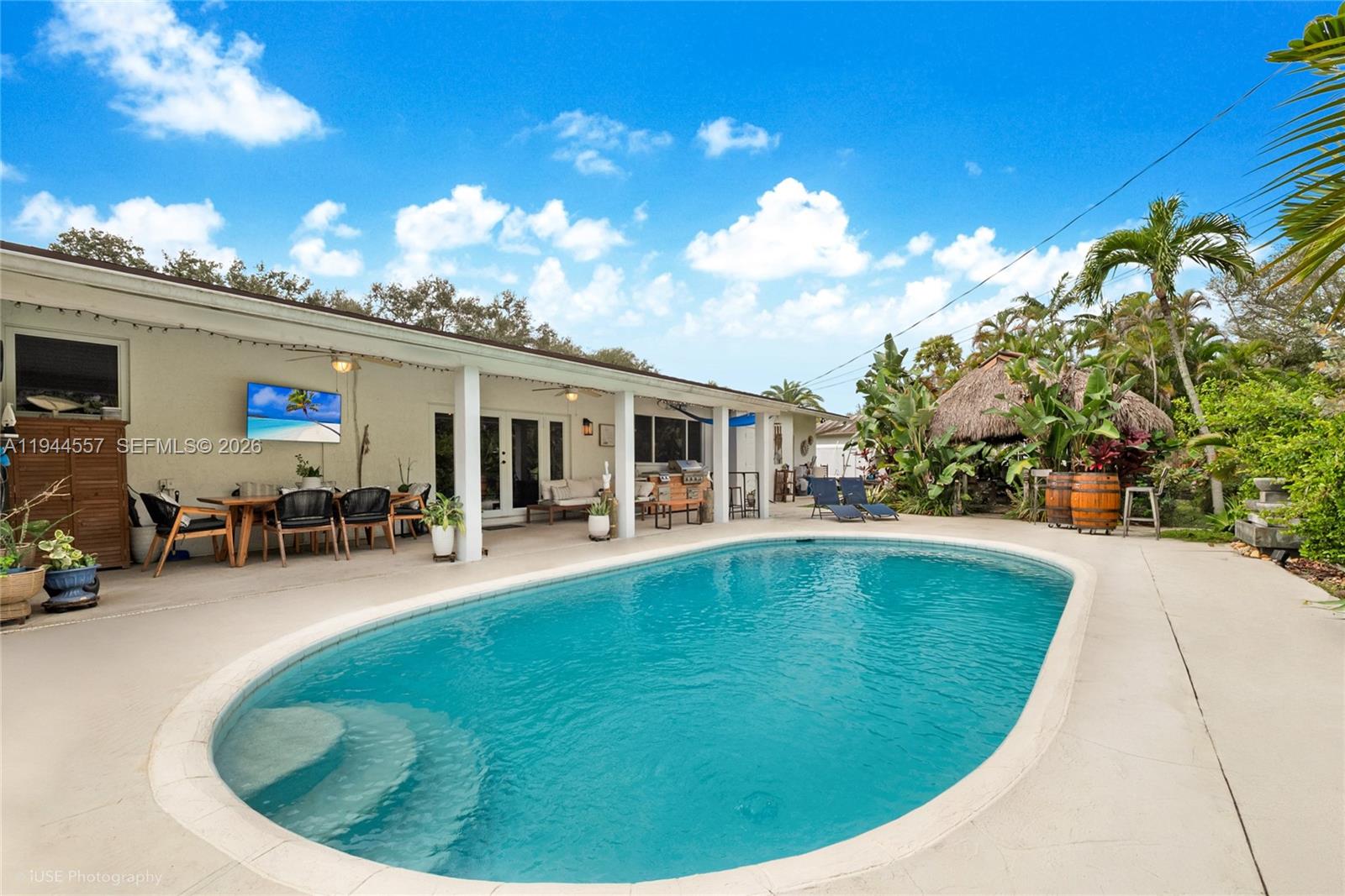 KENDALWOOD ESTATES - Residential