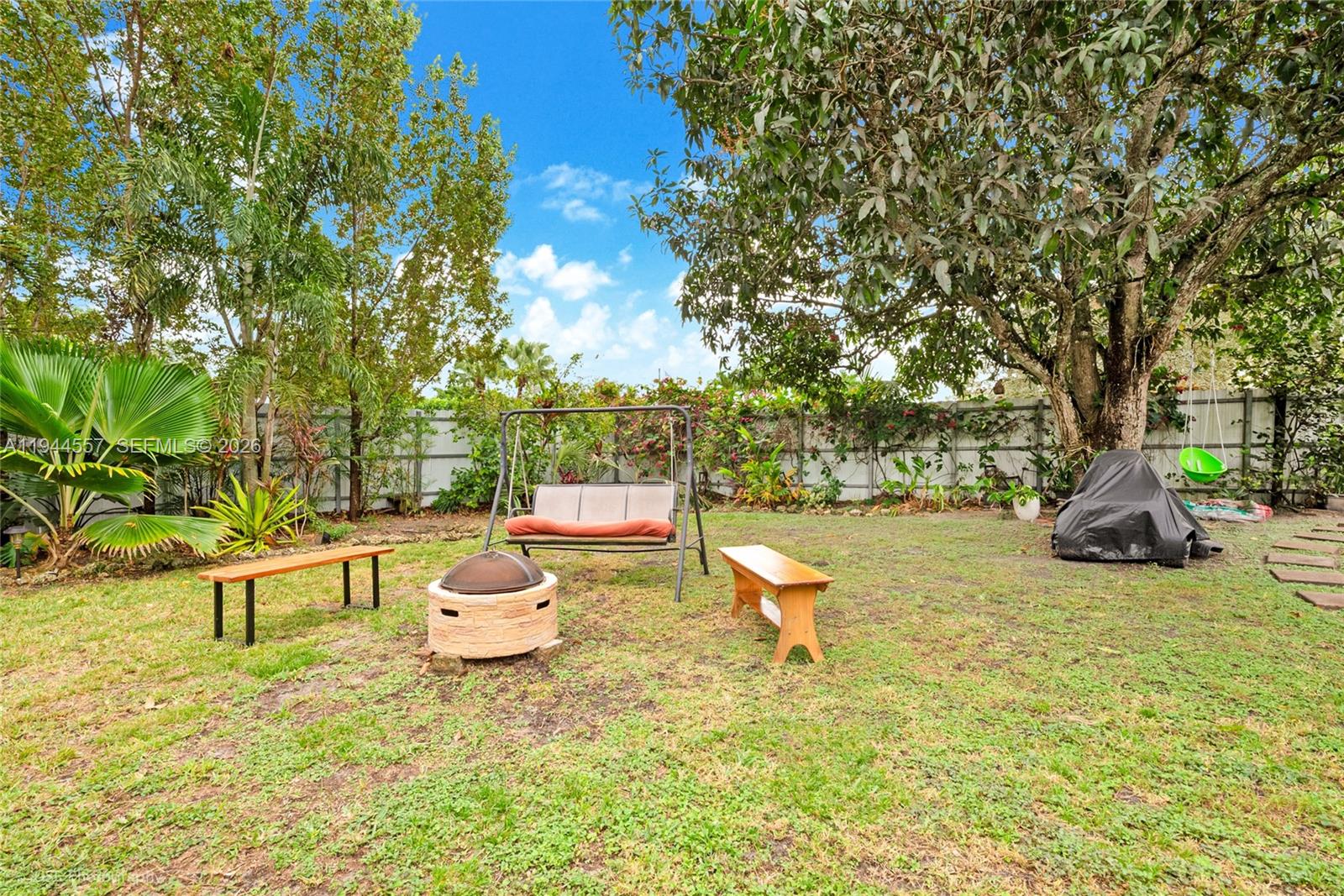 KENDALWOOD ESTATES - Residential