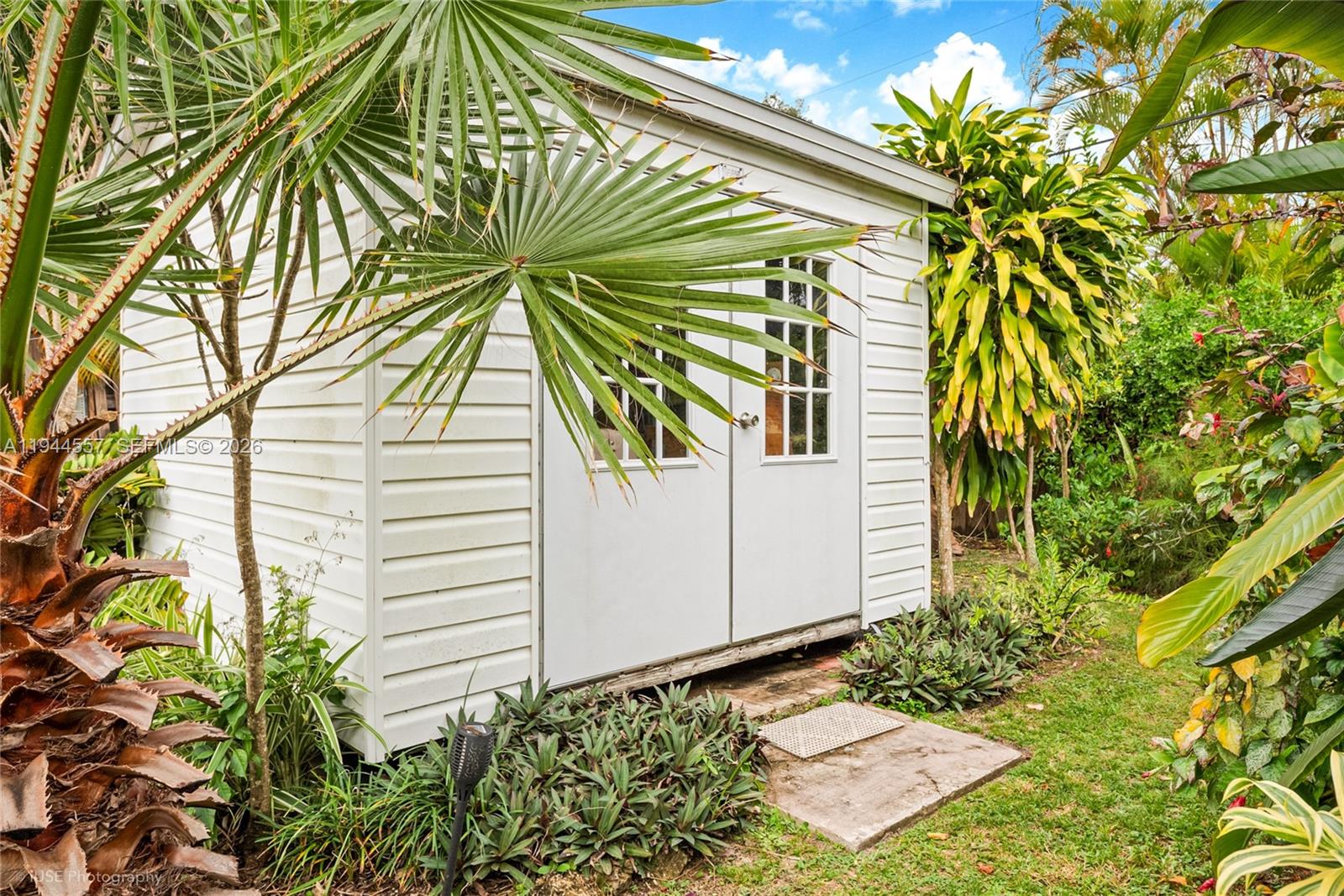 KENDALWOOD ESTATES - Residential