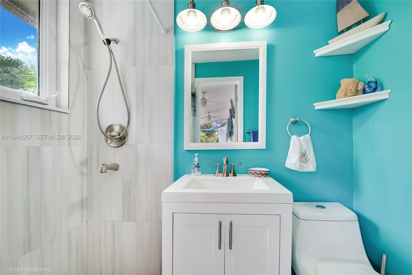 KENDALWOOD ESTATES - Residential