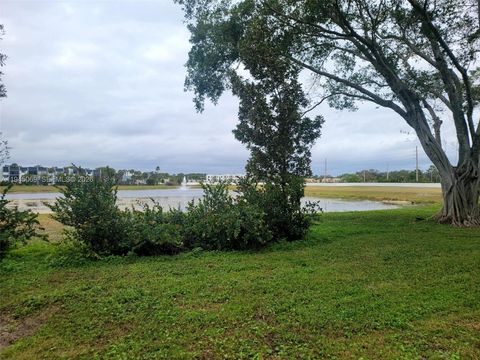 4832 Esedra Ct 105 Lake Worth FL 33467