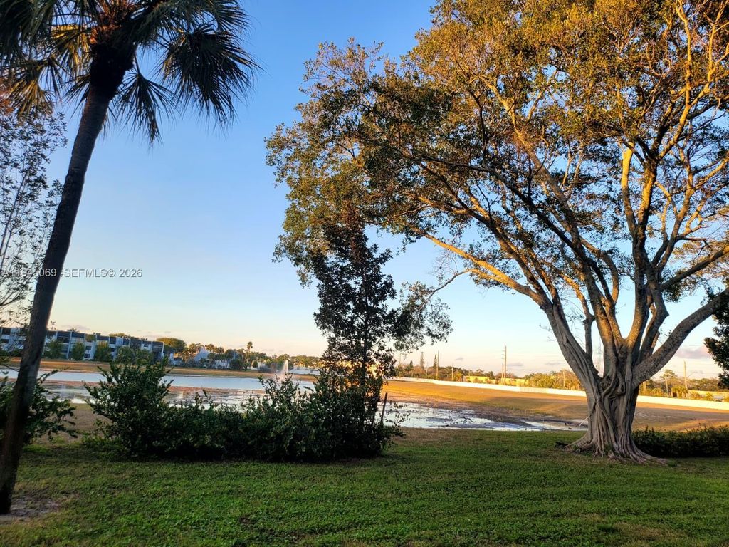 Photo of 4832 Esedra Ct #105, Lake Worth, FL 33467 (MLS # A11945069)