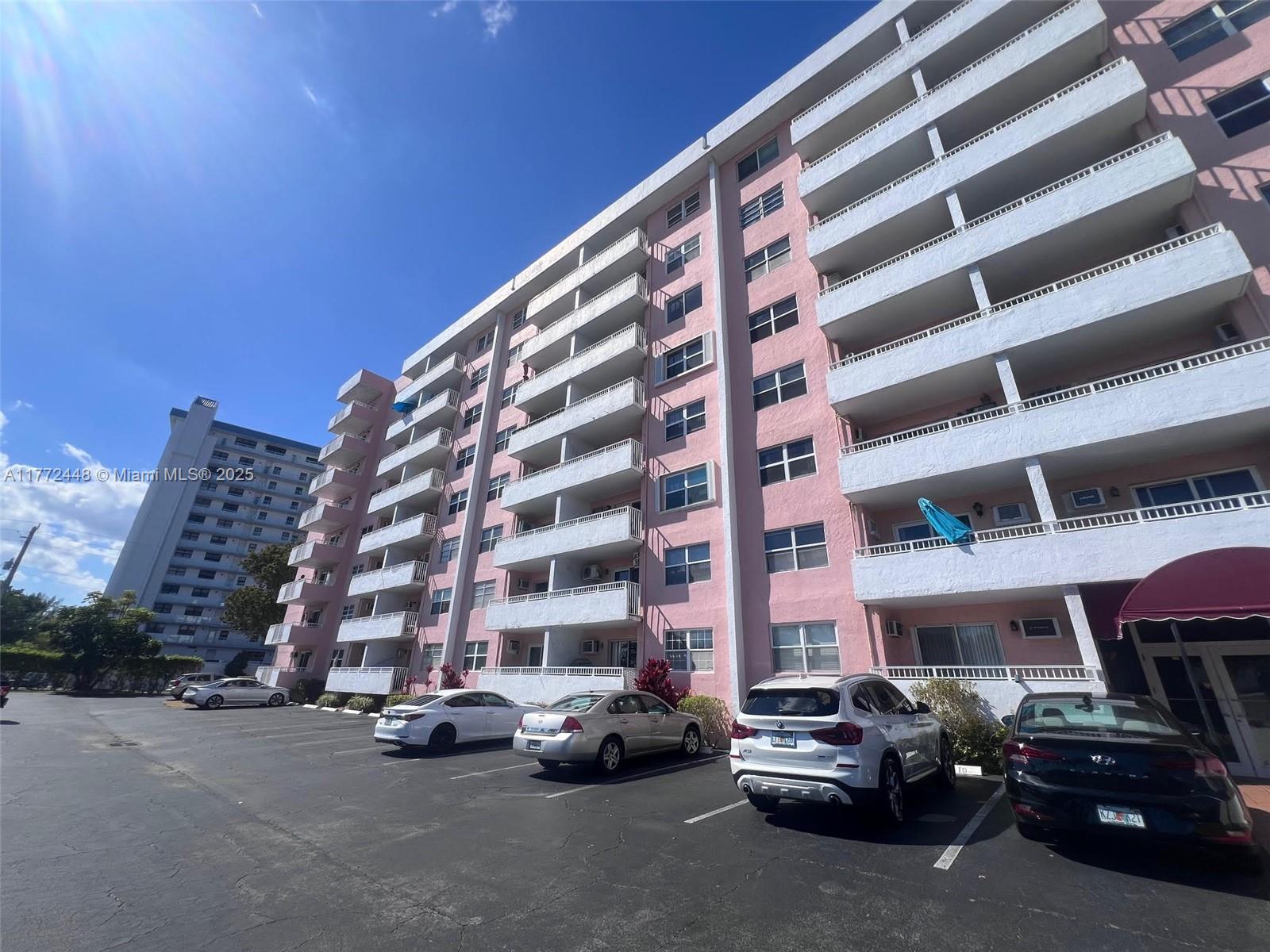 LEISURE SHORES CONDO - Residential
