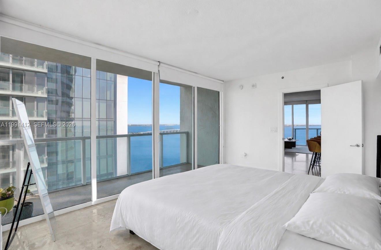 ONYX ON THE BAY CONDO - Residential