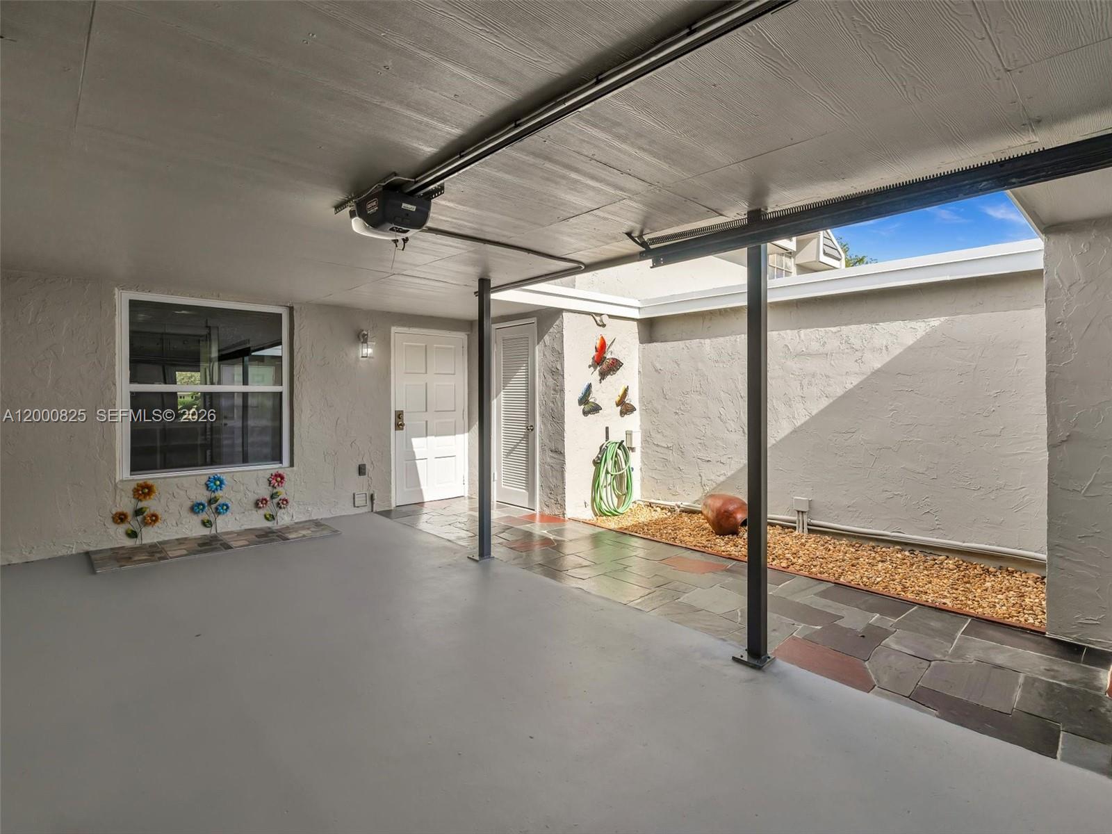 COUNTRY CLUB OF MIAMI - F - Residential