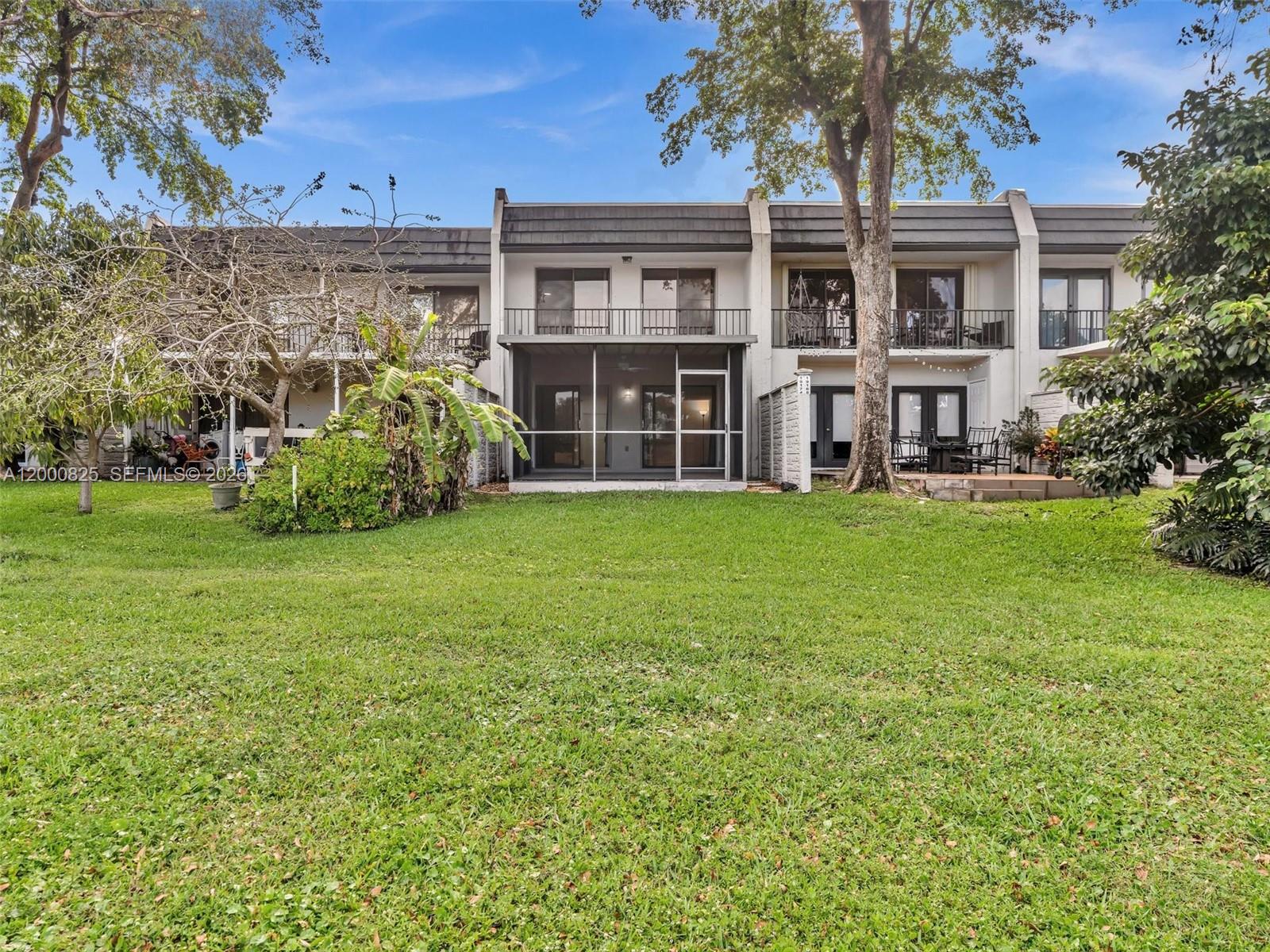 COUNTRY CLUB OF MIAMI - F - Residential