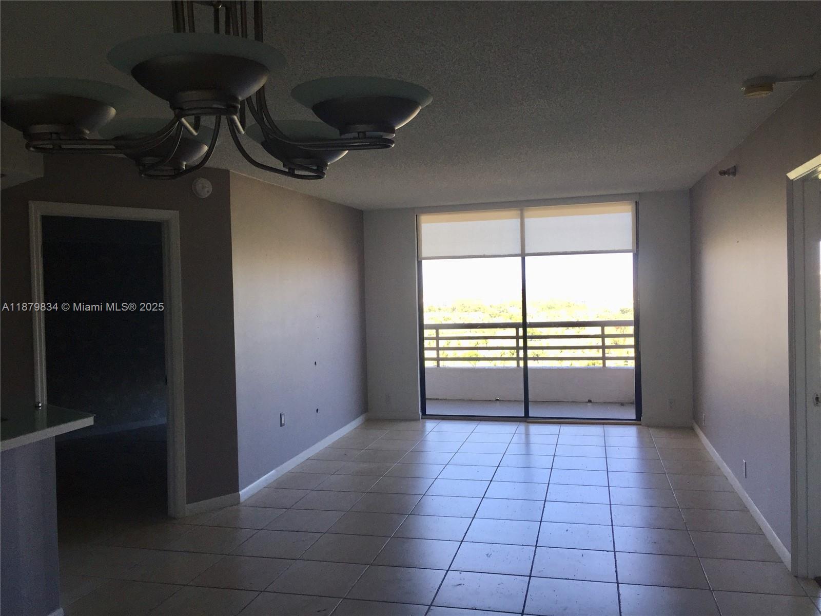 3300 NE 191st St LP10